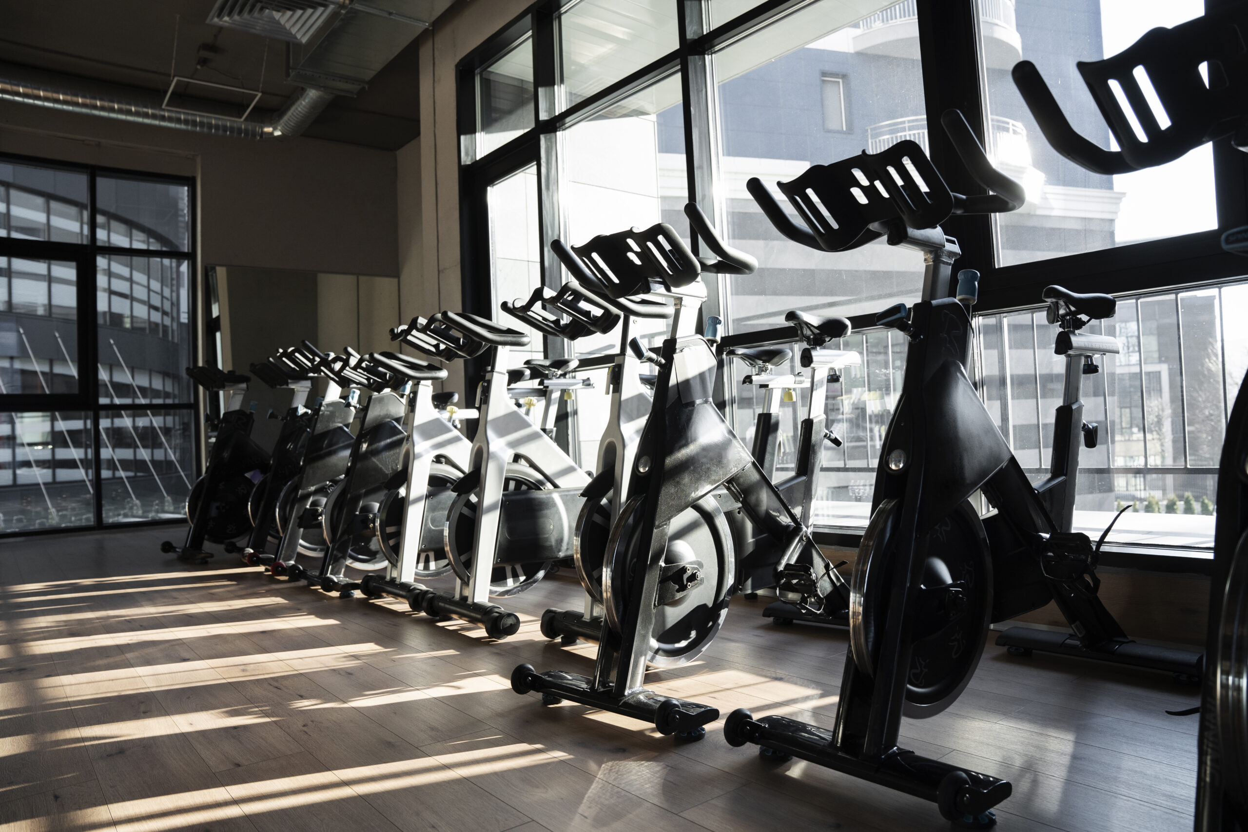 gym-with-indoor-cycling-equipment